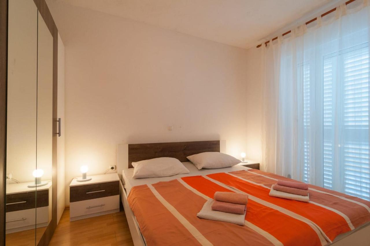 Apartment Stipic Omis Exterior photo